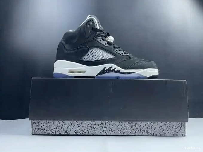AIR JORDAN 5 CT4838-011 OREO 0619